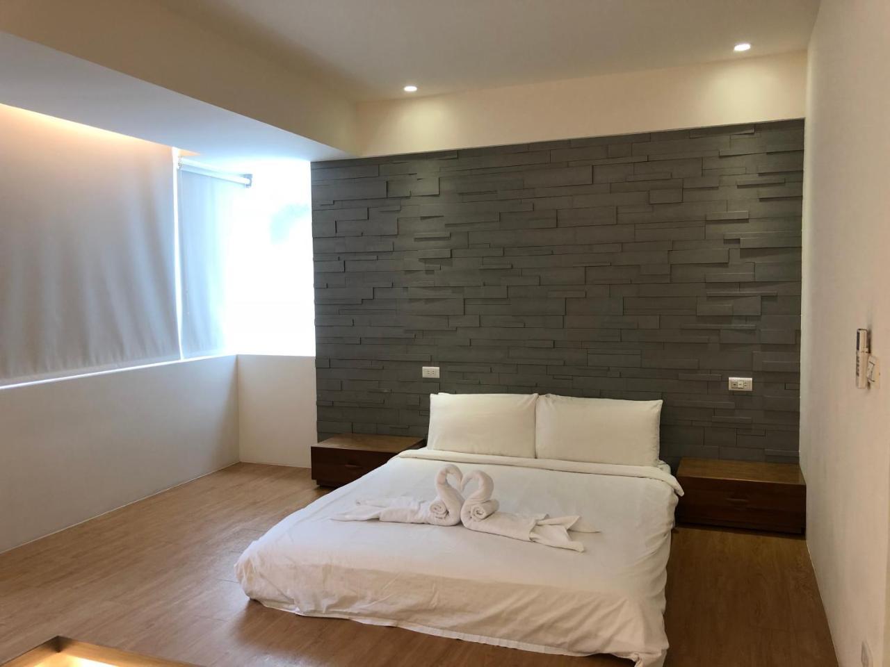 Happiness Dot Apartment Tamsui Bagian luar foto