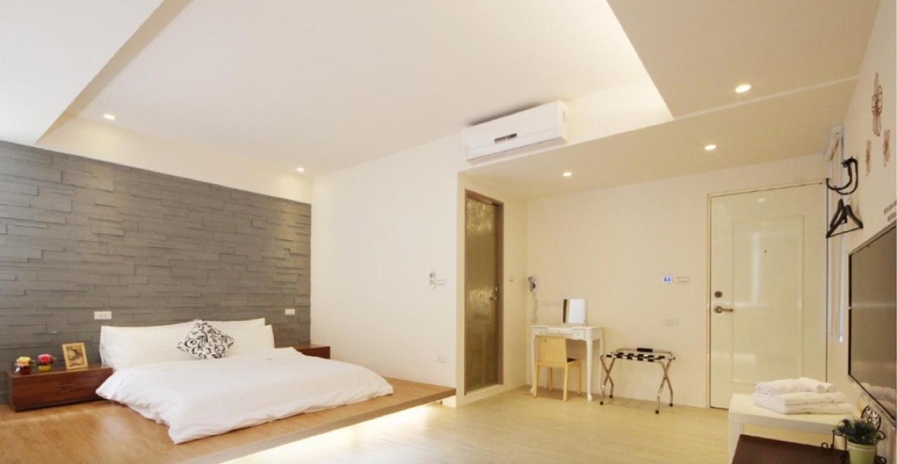 Happiness Dot Apartment Tamsui Bagian luar foto